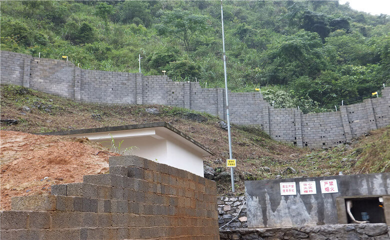 监所武器库2.jpg